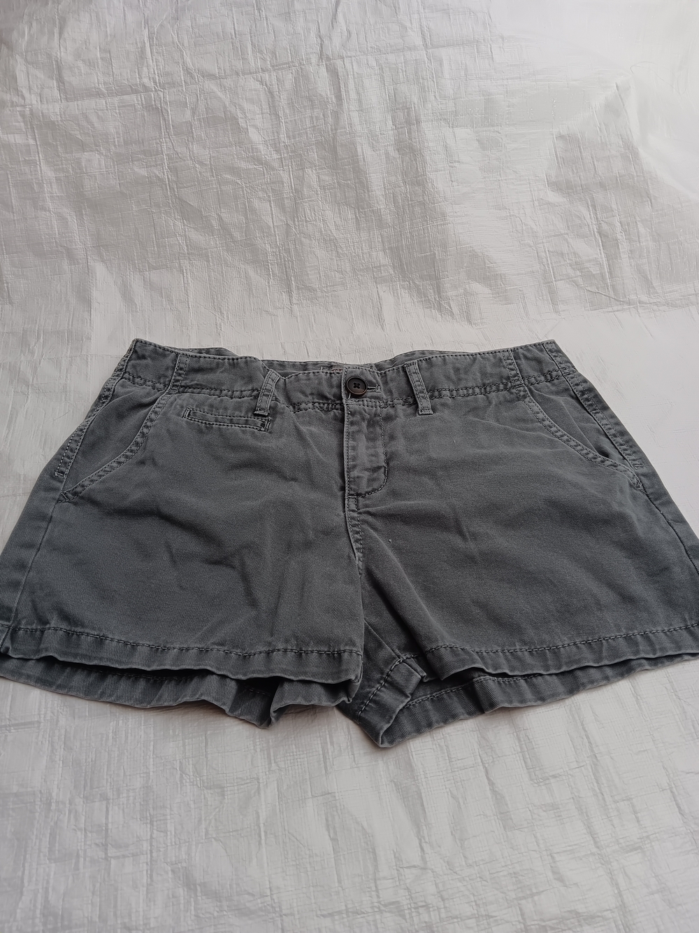 Merona brand ,faded olive green color   bermuda shorts